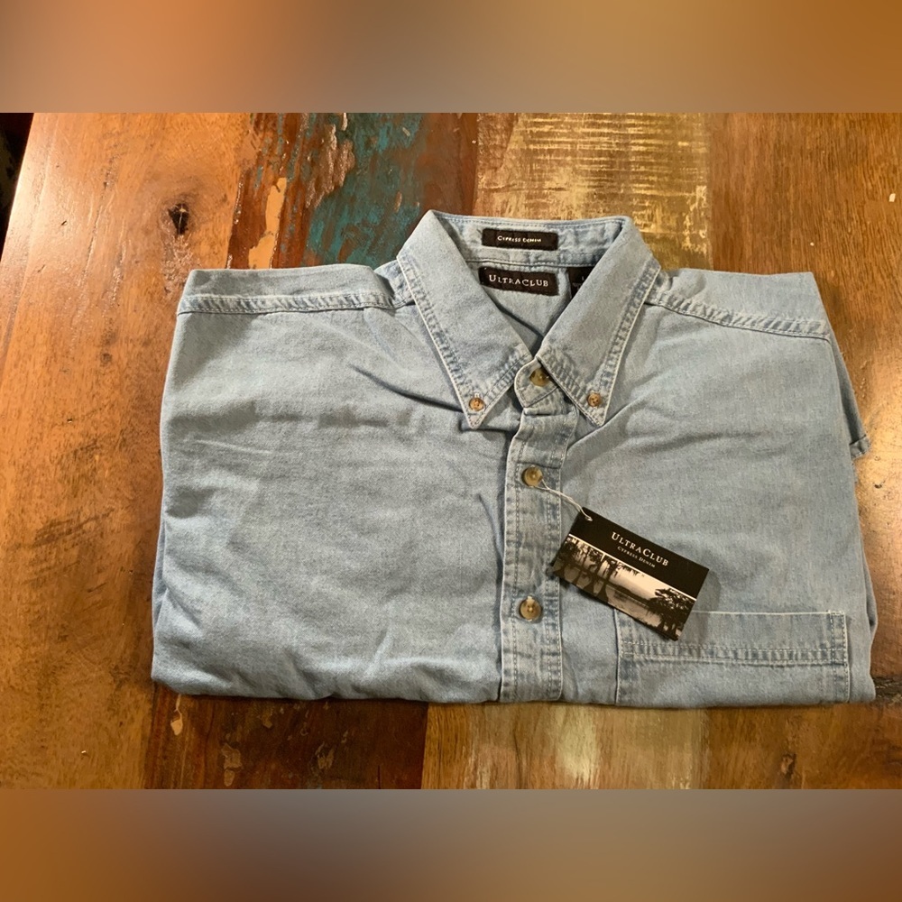 Ultra Club Men's Light Blue Casual Button Down Cotton Shirt